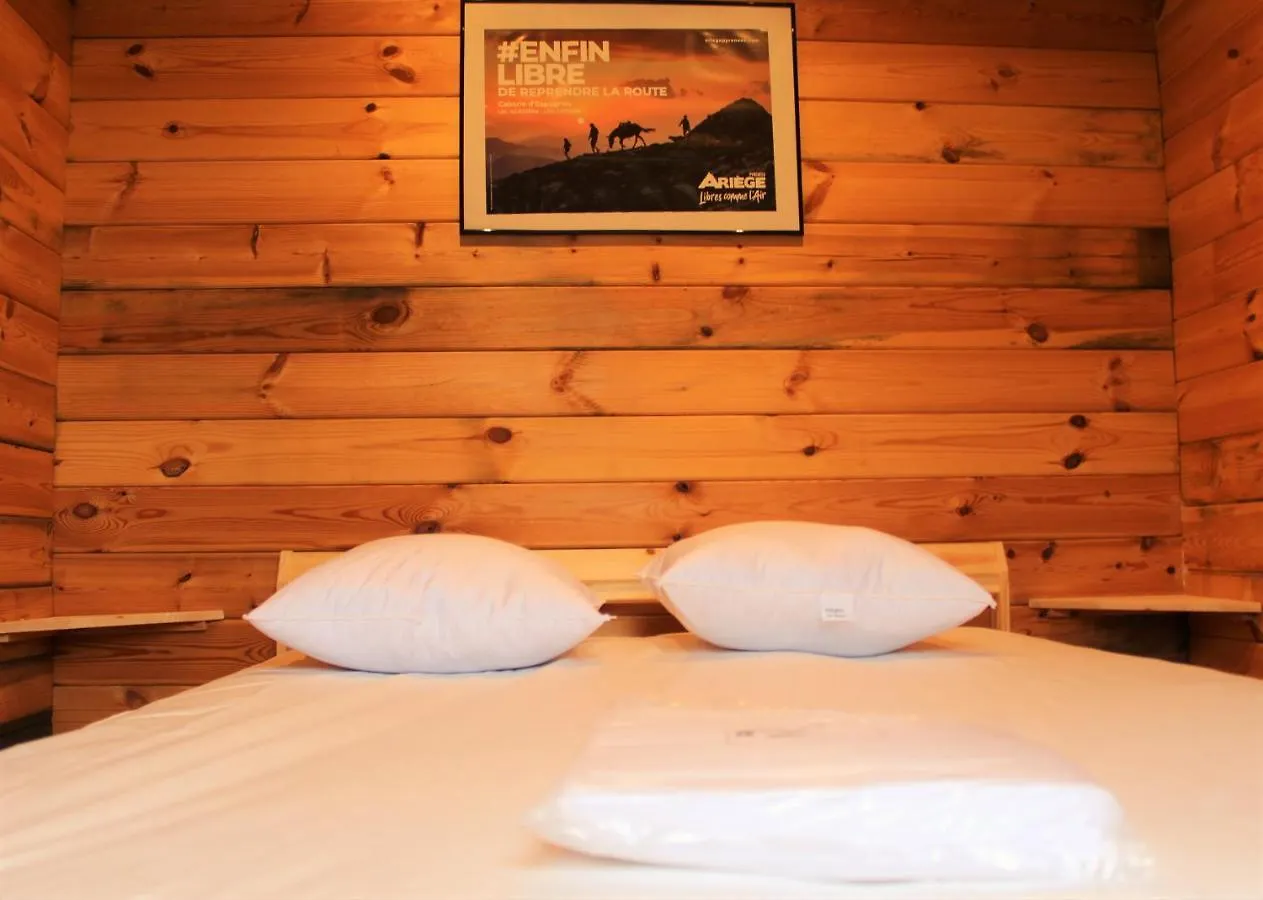 Bed & Breakfast Chalet Estive Saint-Ybars